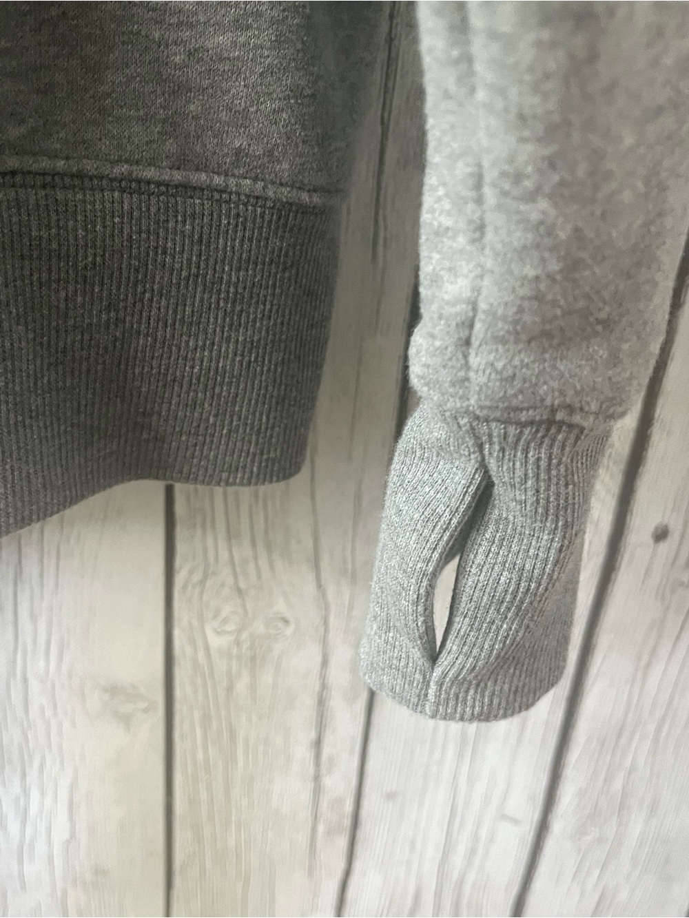 OFFLINE By Aerie Cloud Fleece Oversized Mockneck Sweatshirt Gray Medium M - Picture 7 of 9